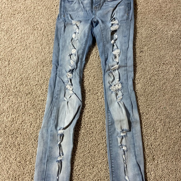 Kohl’s Ripped jeans - Picture 2 of 3